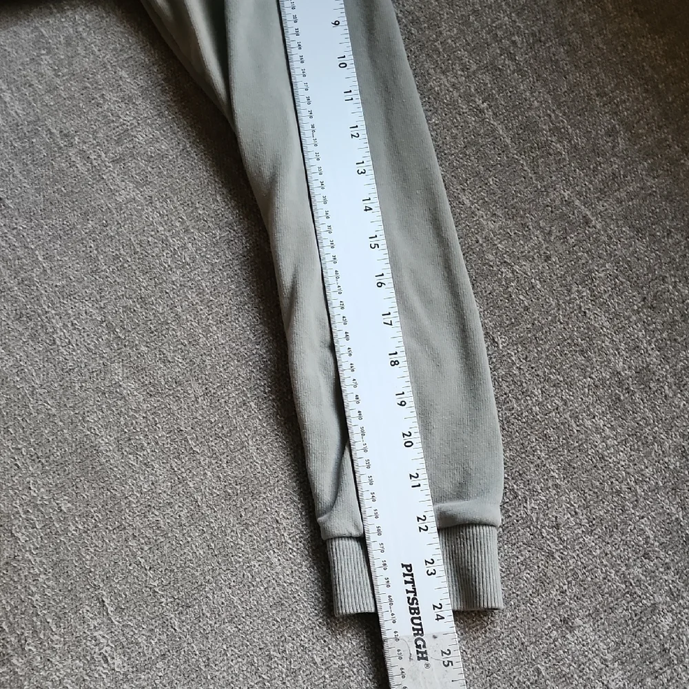 Marine Layer Women’s Sage Green Full Zip Hoodie Sweatshirt | Medium - Picture 9 of 12